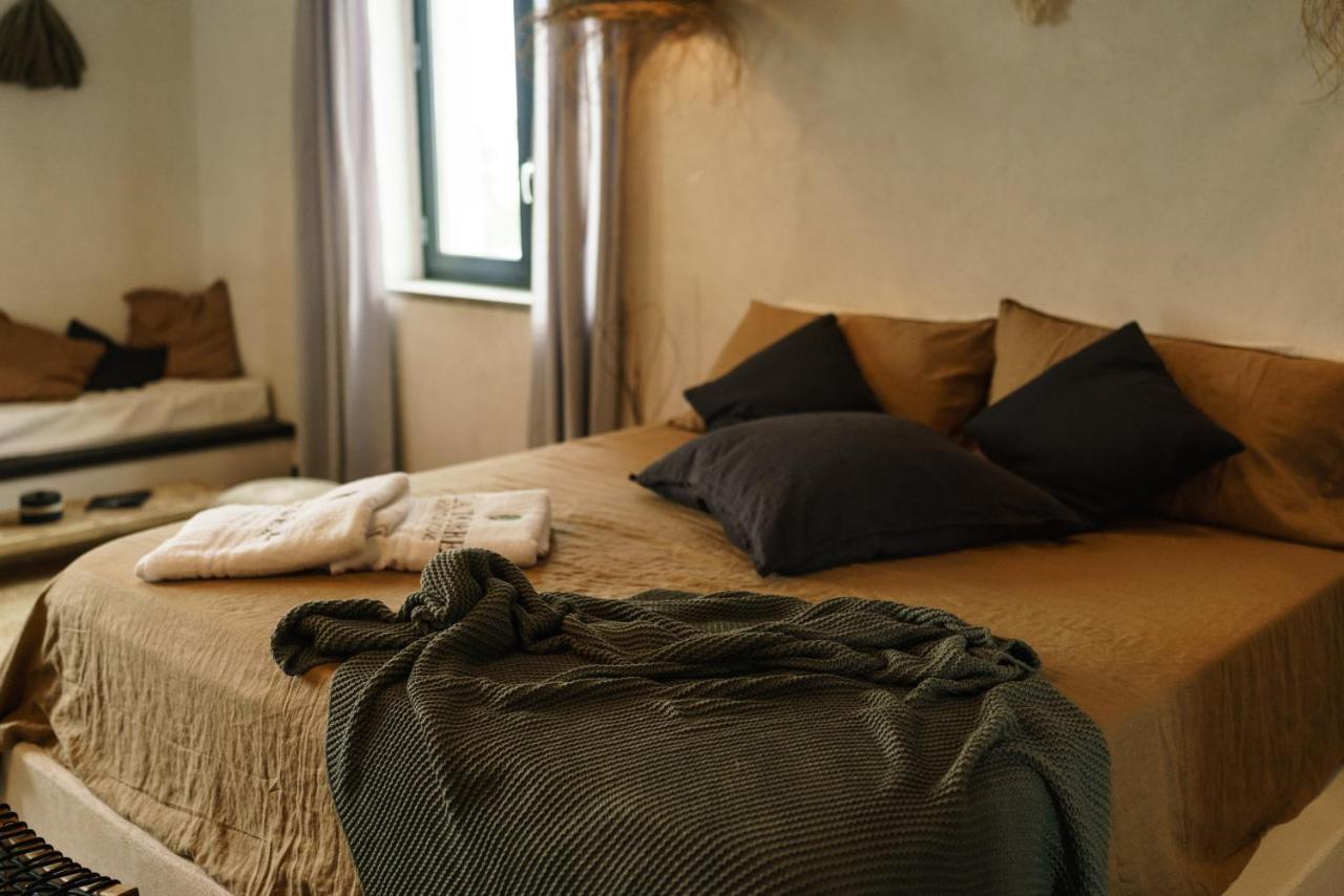 La Torre Boutique Rooms Прочида Экстерьер фото