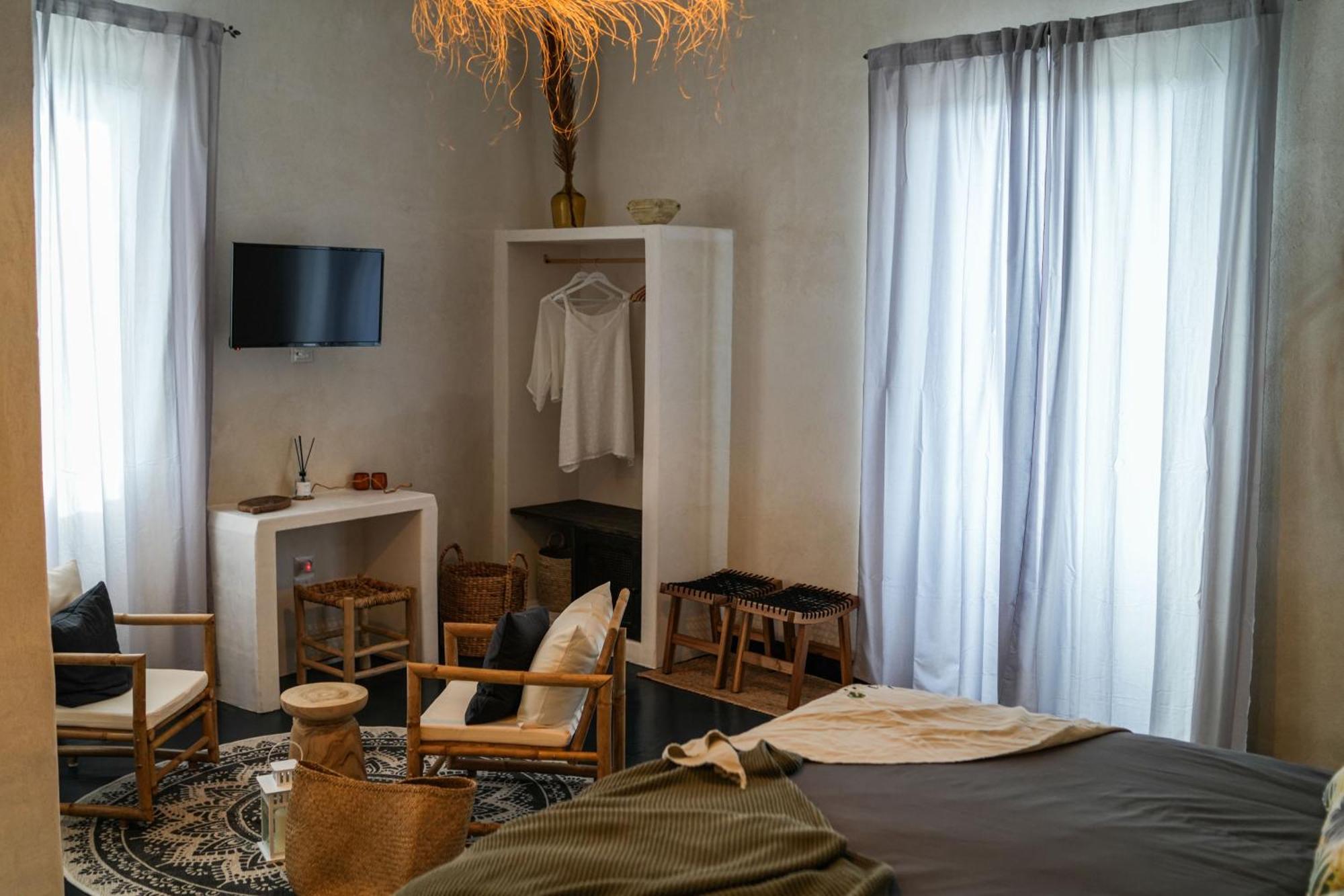 La Torre Boutique Rooms Прочида Экстерьер фото