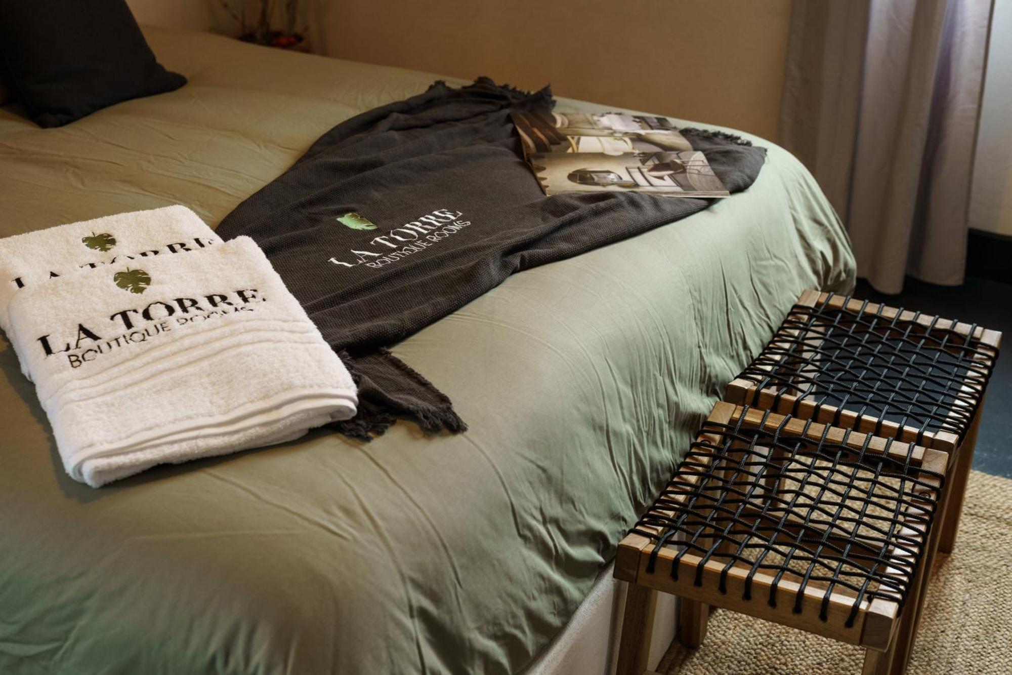La Torre Boutique Rooms Прочида Экстерьер фото